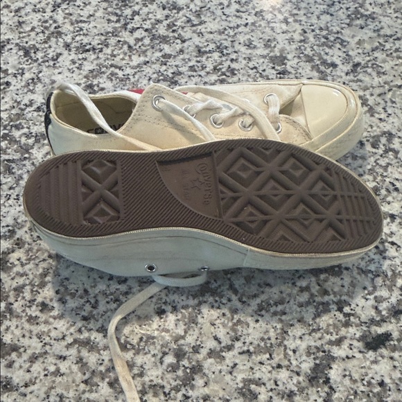 Comme des Garcons Cream and Red Sneakers - Picture 5 of 16